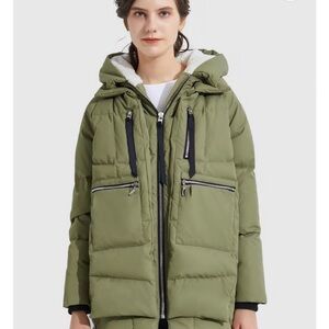 Women's Olive Hooded Puffer Jacket